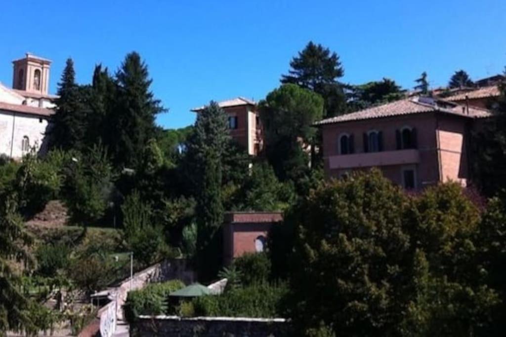 Apartamento Il Profumo Del Lauro Perugia Exterior foto